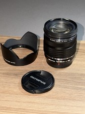 Lente OM System 12-45 f/4 Pro