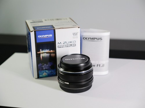 Olympus zuiko 17mm 1 - m.zuiko, f/1.8