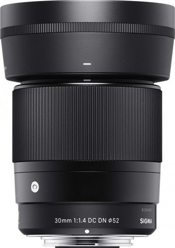 Objectif hybride sigma - objectif,